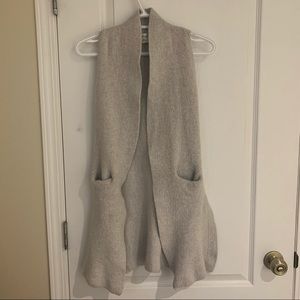 Aritzia (WILFRED, Cardigan)